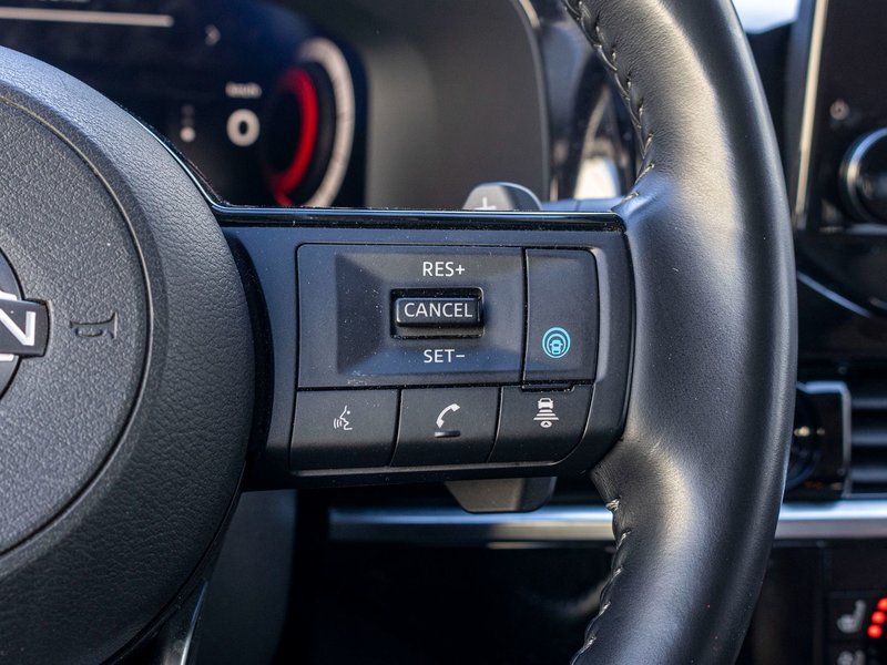 2023 Nissan Pathfinder PLATINUM AWD BLANC CUIR BRUN TOIT NO CARFAX CLAIM