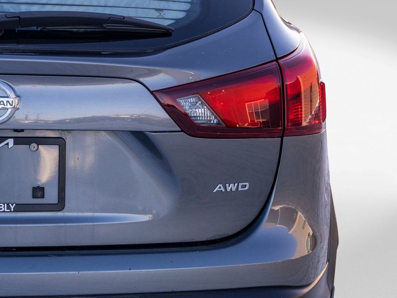 2018 Nissan Qashqai S AWD CHARCOAL AUTOM NO CARFAX CLAIM