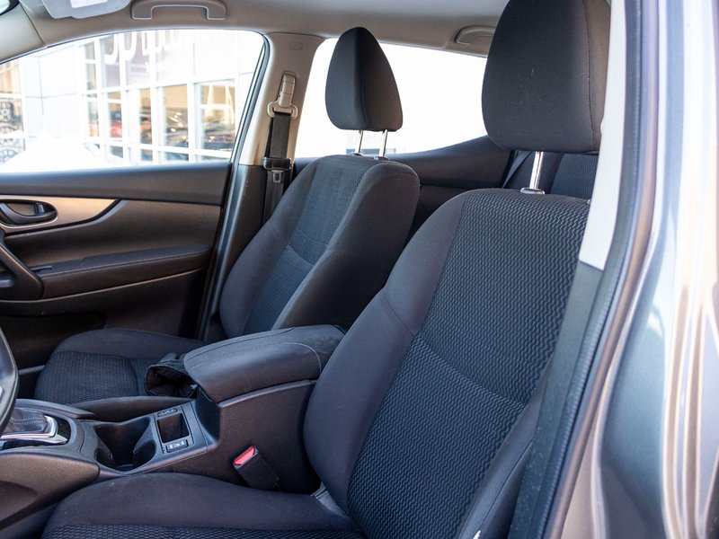 2018 Nissan Qashqai S AWD CHARCOAL AUTOM NO CARFAX CLAIM