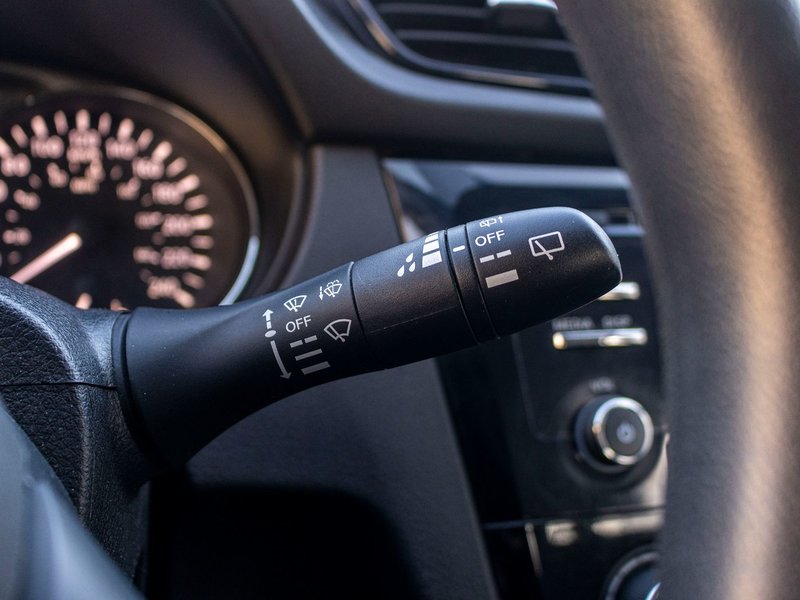 2018 Nissan Qashqai S AWD CHARCOAL AUTOM NO CARFAX CLAIM