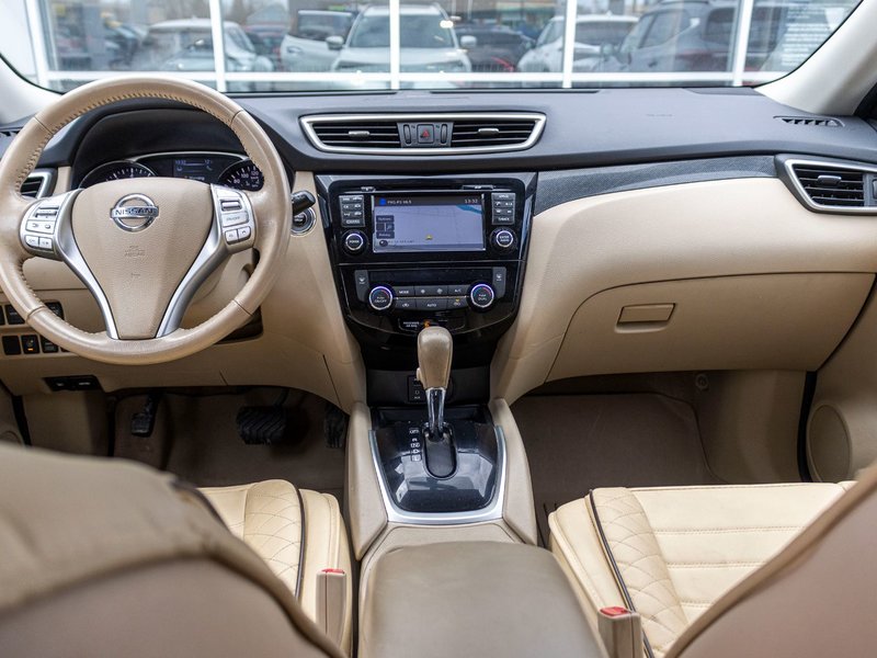 2014 Nissan Rogue SL TECH AWD CUIR TOIT NAV LOW KMS