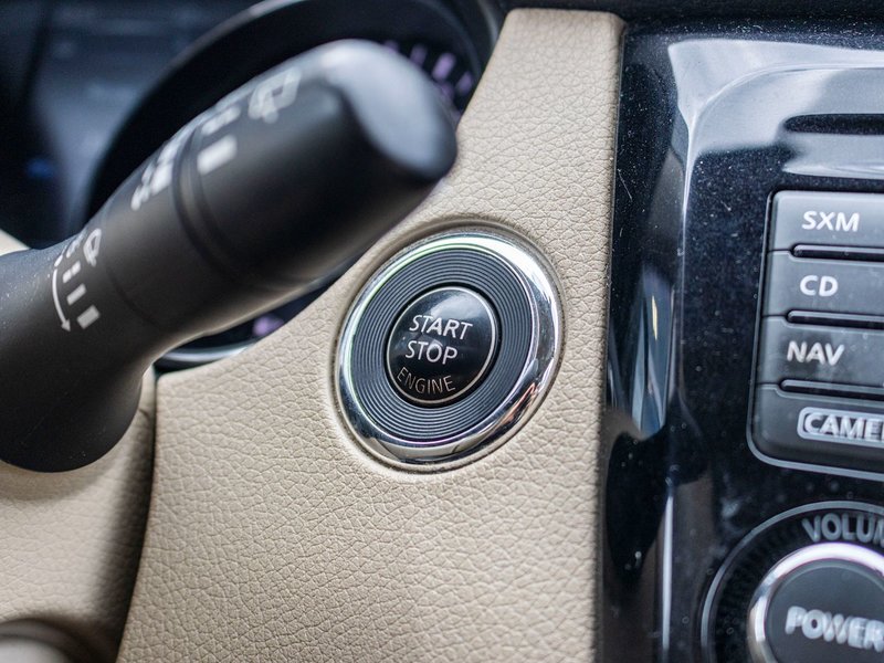 2014 Nissan Rogue SL TECH AWD CUIR TOIT NAV LOW KMS