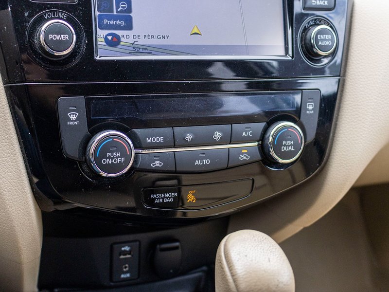 2014 Nissan Rogue SL TECH AWD CUIR TOIT NAV LOW KMS