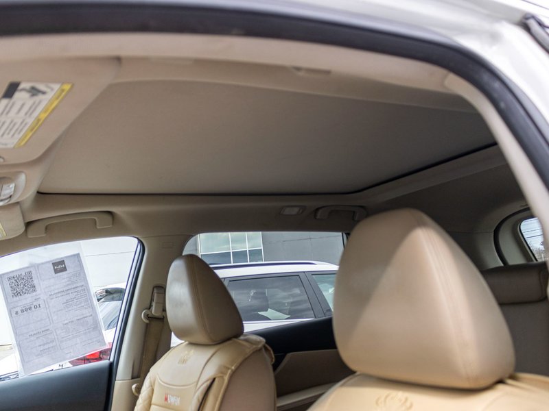 2014 Nissan Rogue SL TECH AWD CUIR TOIT NAV LOW KMS