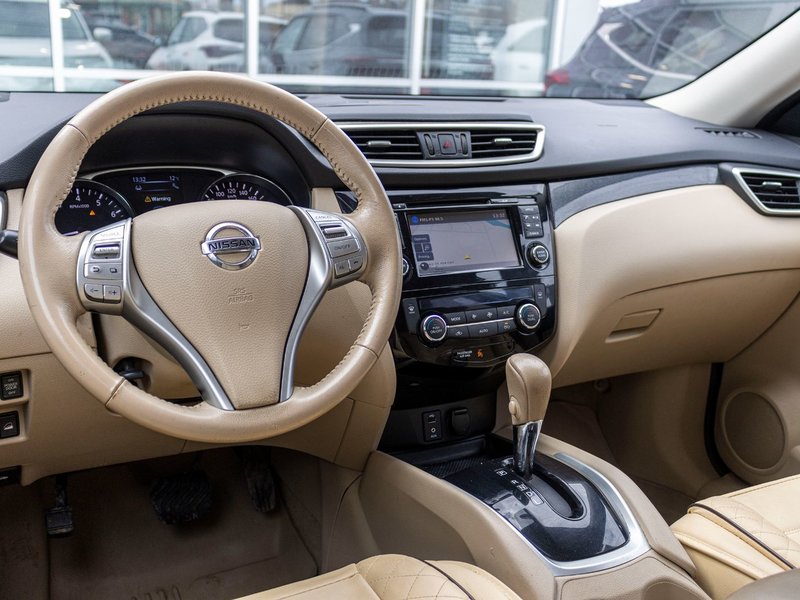 2014 Nissan Rogue SL TECH AWD CUIR TOIT NAV LOW KMS