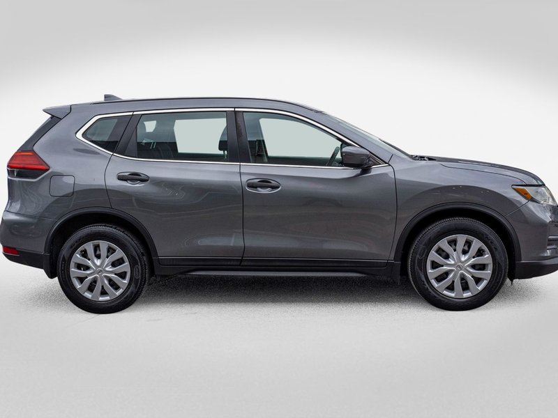 Nissan Rogue S AUTOM A/C CAMERA BAS KILO 2017 PAS DE RECLAMATION AU CARFAX
