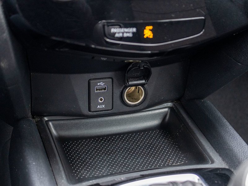 Nissan Rogue S AUTOM A/C CAMERA BAS KILO 2017 PAS DE RECLAMATION AU CARFAX