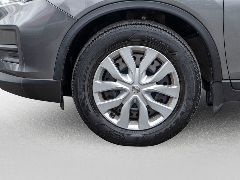 Nissan Rogue S AUTOM A/C CAMERA BAS KILO 2017 PAS DE RECLAMATION AU CARFAX