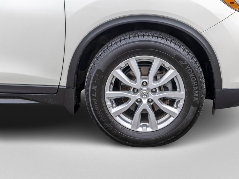 Nissan Rogue SV BLANC AUTOM MAGS PUSHSTART 2019