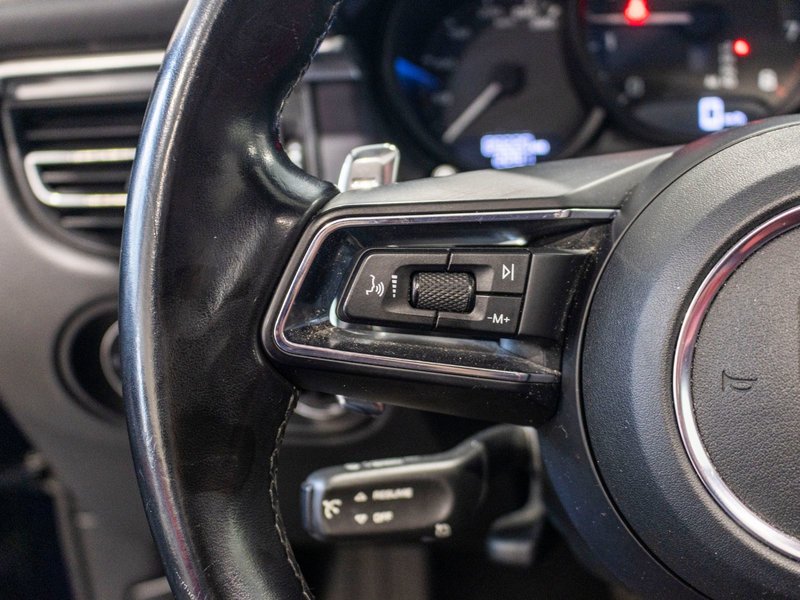 2023 Porsche Macan GTS 2.9t AWD CUIR ROUGE RARE
