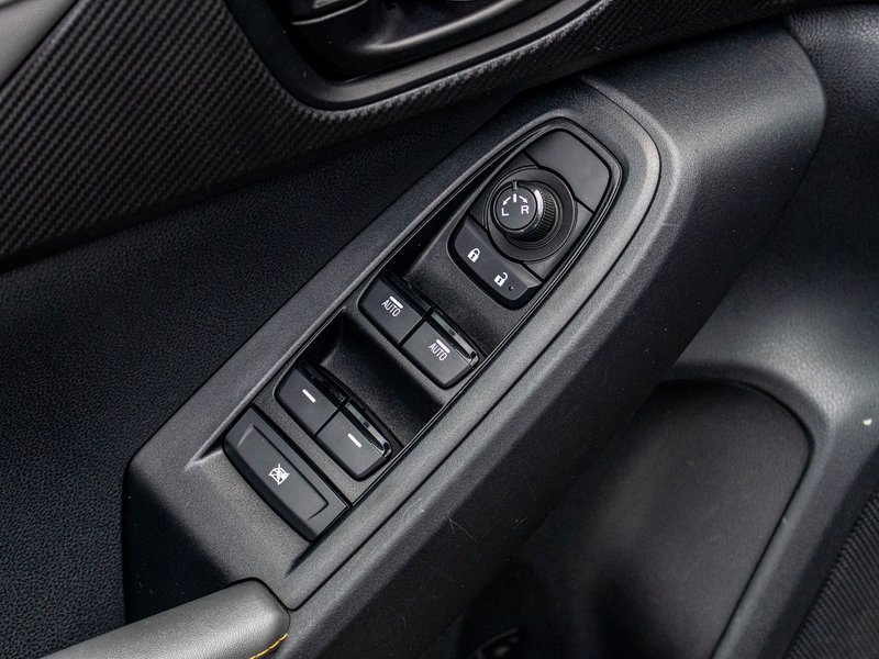 Subaru Crosstrek Wilderness AWD CUIR TOIT 36101KM 2024 1 PROPRIO PAS DE RECLAMATION AU CARFAX