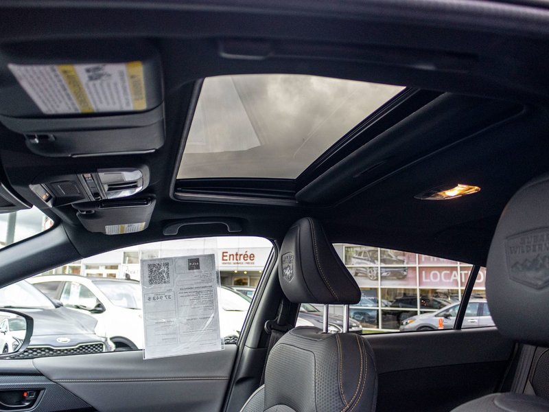 Subaru Crosstrek Wilderness AWD CUIR TOIT 36101KM 2024 1 PROPRIO PAS DE RECLAMATION AU CARFAX