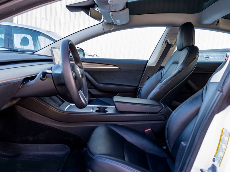 2021 Tesla Model 3 SR BLANC CUIR TOIT NO CARFAX CLAIM