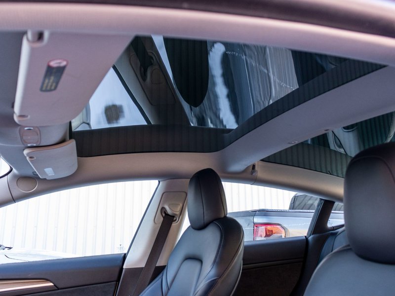 2021 Tesla Model 3 SR BLANC CUIR TOIT NO CARFAX CLAIM