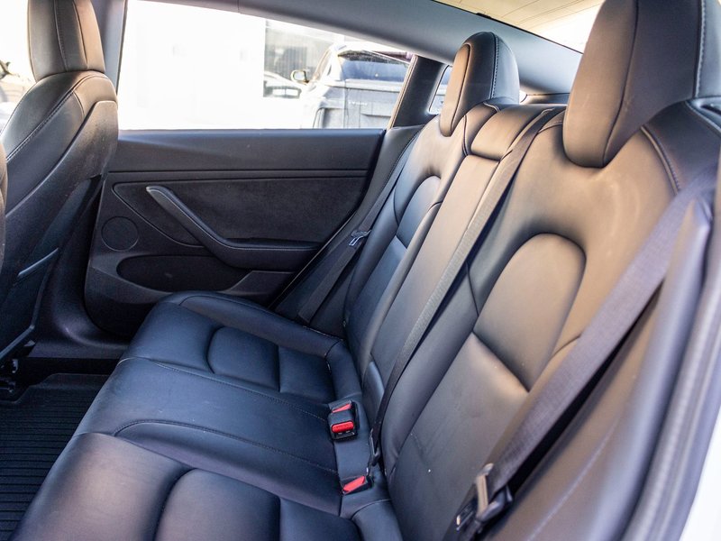 2021 Tesla Model 3 SR BLANC CUIR TOIT NO CARFAX CLAIM