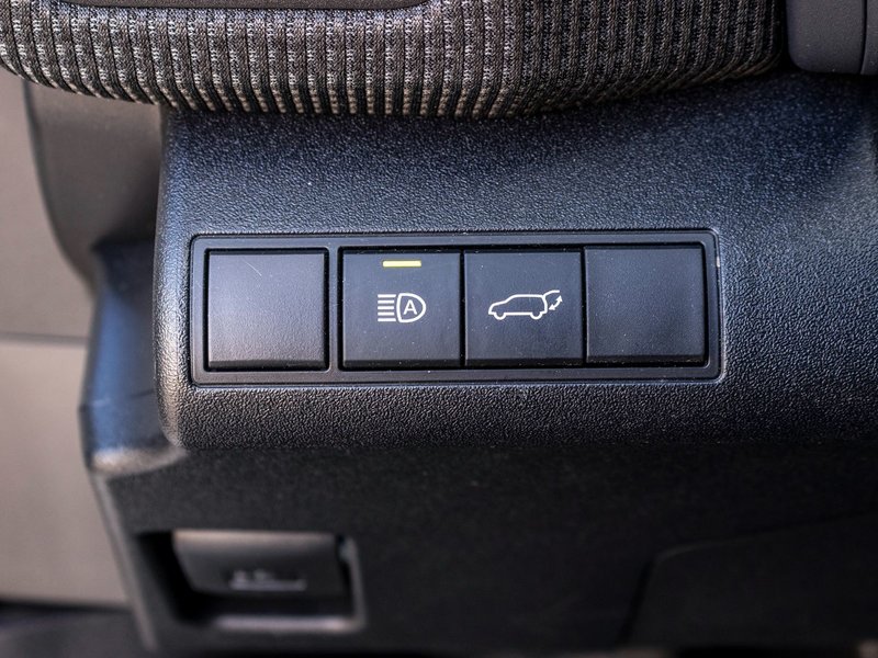 Toyota bZ4X LE AUTOM BLANC 45758KM 2023 1PROPRIO PAS DE RCLAMATION AU CARFAX