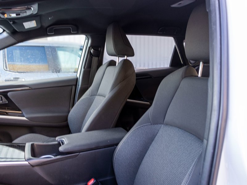 Toyota bZ4X LE AUTOM BLANC 45758KM 2023 1PROPRIO PAS DE RCLAMATION AU CARFAX