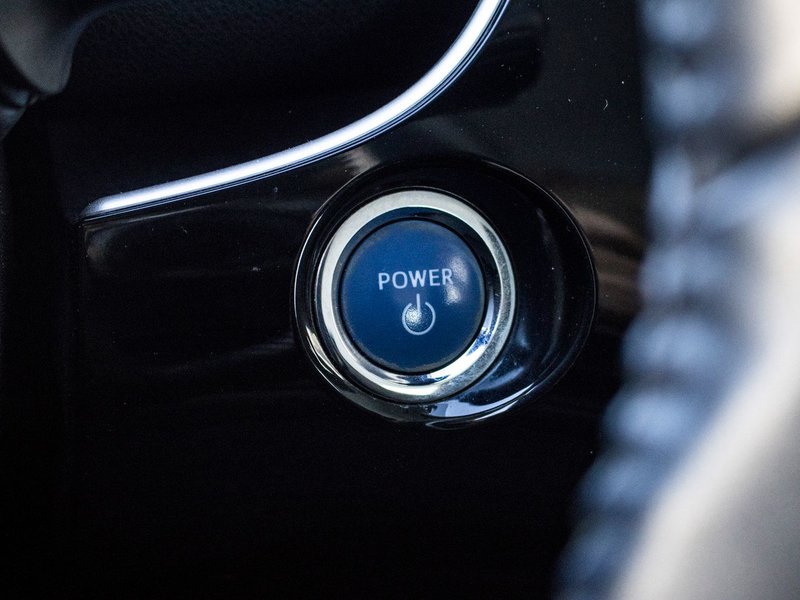 Toyota Prius Prime BAS KILO BLEUE 2020 1 PROPRIO PAS DE RECLAMATION AU CARFAX