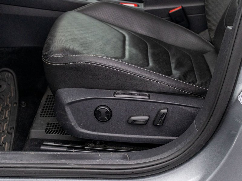 2021 Volkswagen Jetta EXECLINE AUTOM CUIR TOIT