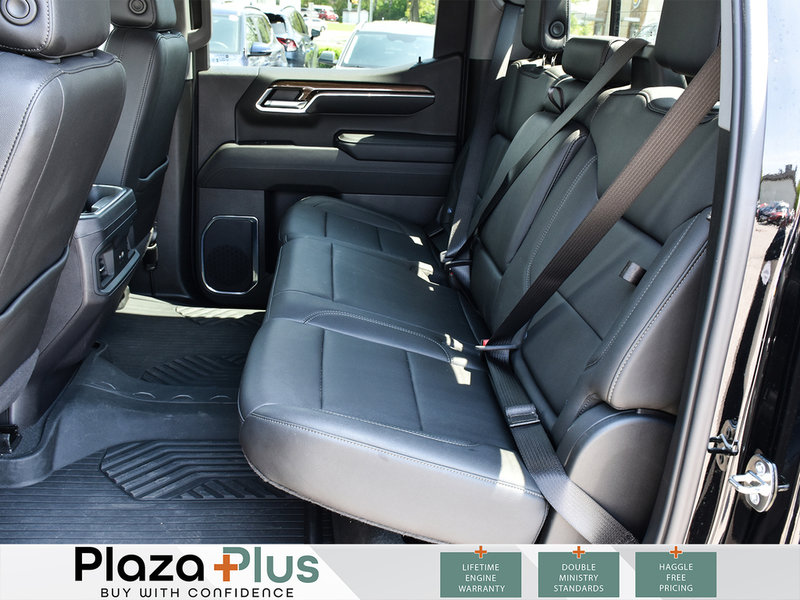 2024 Chevrolet Silverado 1500 LT Trail Boss 5.3L V8 | LTZ PKG|  LEATHER | SUNROOF | LIKE NEW
