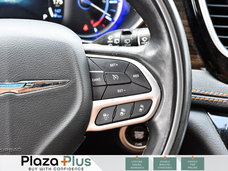 2021 Chrysler Pacifica Hybrid Pinnacle PLUG-IN HYBRID | DVD ENTERTAINMENT SYSTEM | POWER SLIDING DOORS & TAILGATE