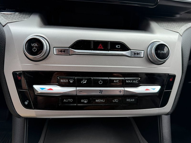 2022 Ford Explorer Timberline LOW KM | POWER TAILGATE | POWER ADJUSTABLE SEATS