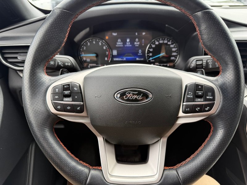 2022 Ford Explorer Timberline LOW KM | POWER TAILGATE | POWER ADJUSTABLE SEATS