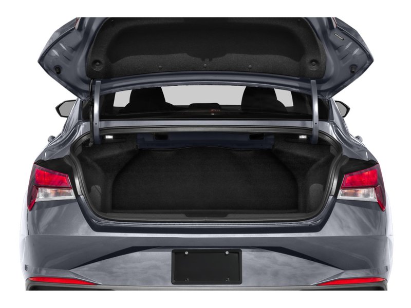 2022 Hyundai Elantra Preferred