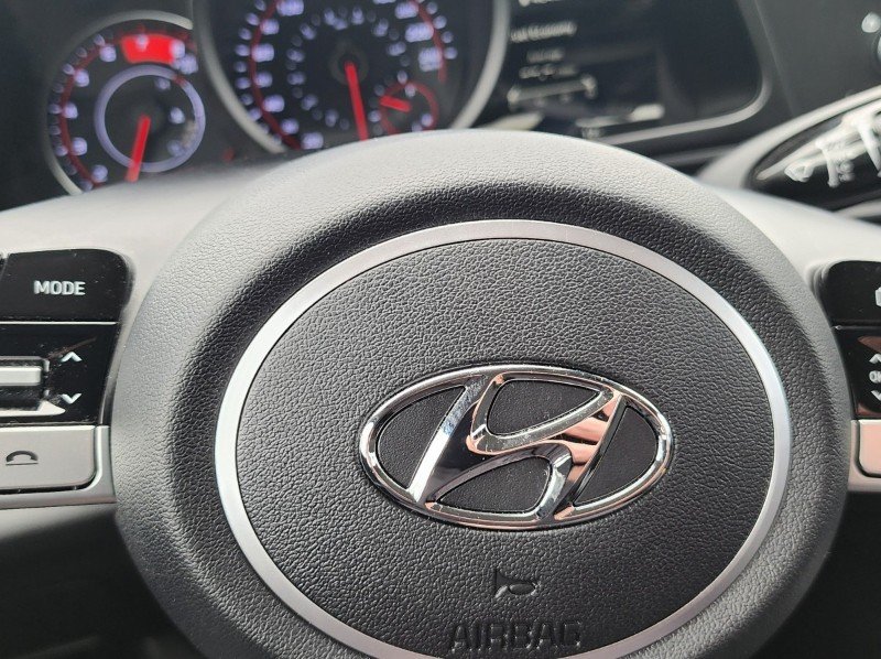 2022 Hyundai Elantra Preferred REMOTE START | HEATED STEERING WHEEL | ANDROID AUTO/APPLE CARPLAY