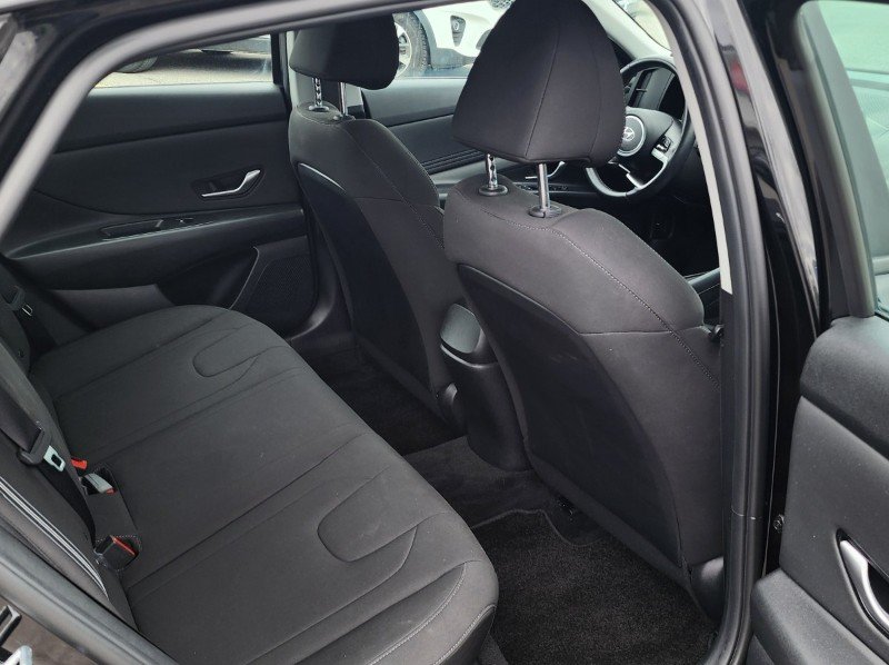 2022 Hyundai Elantra Preferred REMOTE START | HEATED STEERING WHEEL | ANDROID AUTO/APPLE CARPLAY