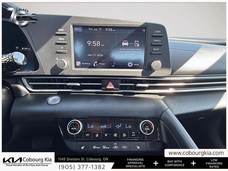 2022 Hyundai Elantra Preferred LOW KM | SUNROOF | HEATED STEERING WHEEL