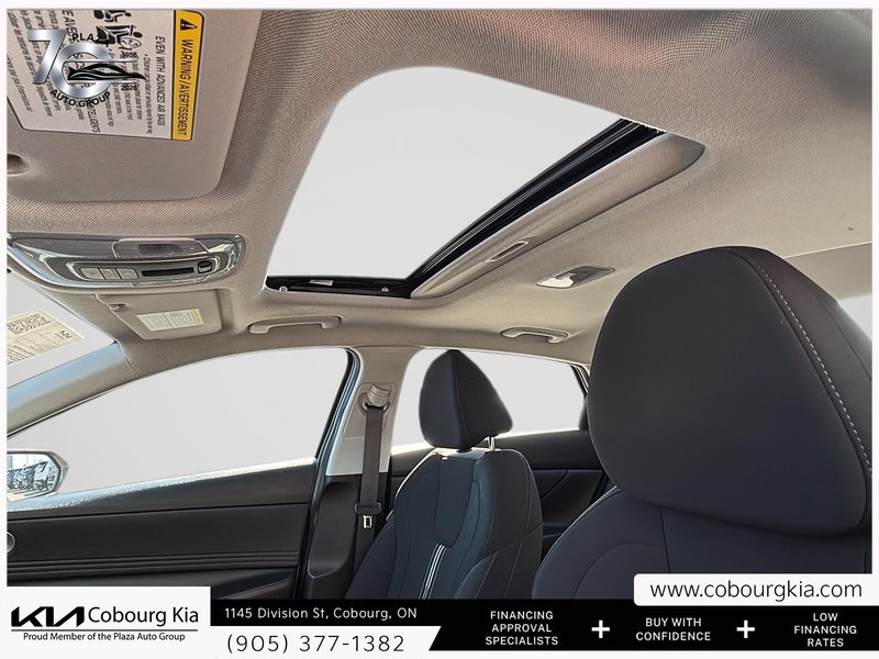 2022 Hyundai Elantra Preferred LOW KM | SUNROOF | HEATED STEERING WHEEL