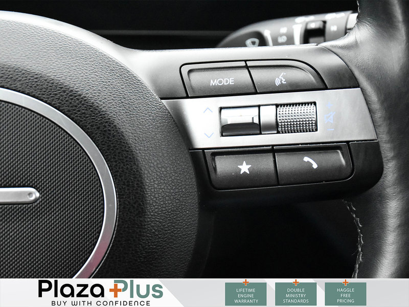 2024 Hyundai Kona Preferred HEATED SEATS, APPLE CARPLAY / ANDROID AUTO, BACK UP CAMERA, HEATED STEERING WHEEL