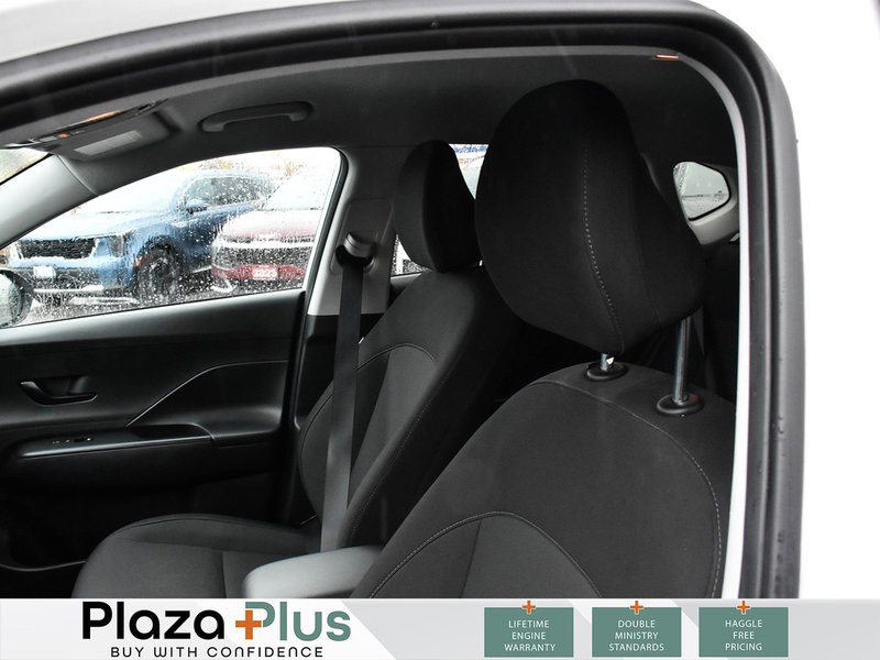 2024 Hyundai Kona Preferred HEATED SEATS, APPLE CARPLAY / ANDROID AUTO, BACK UP CAMERA, HEATED STEERING WHEEL