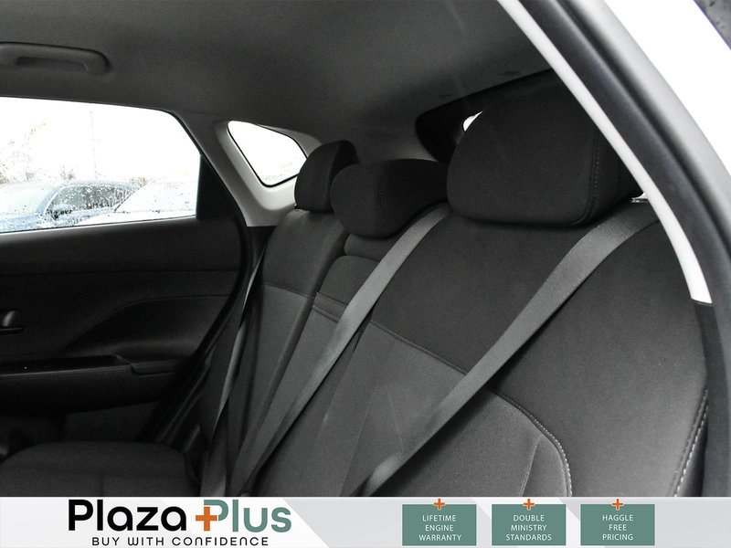 2024 Hyundai Kona Preferred HEATED SEATS | APPLE CARPLAY | ANDROID AUTO | BACK UP CAMERA | HEATED STEERING WHEEL