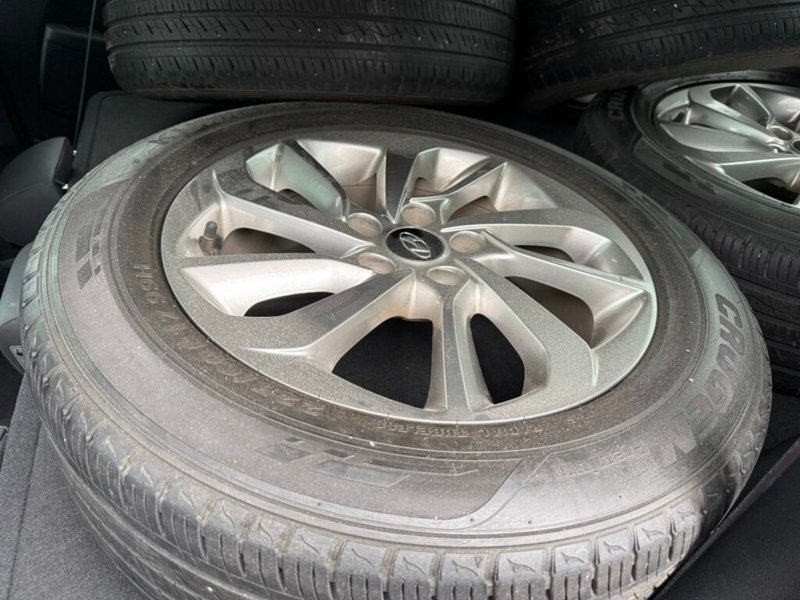 2017 Hyundai Tucson Luxury CLEAN CARFAX | TWO SETS OF TIRES INCLUDED