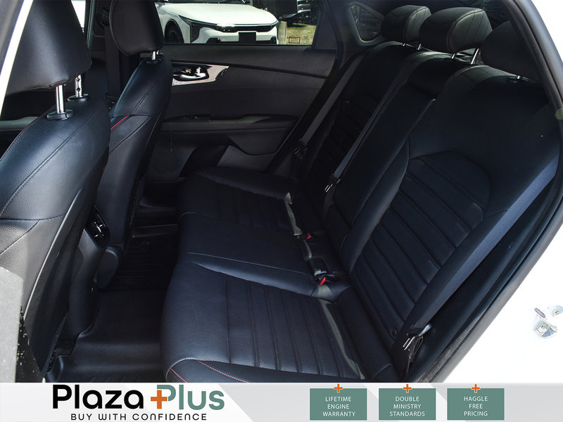 2023 Kia Forte GT Limited LEATHER | SUNROOF | HEATED AND VENTILATED SEATS | SMART CRUISE CONTROL