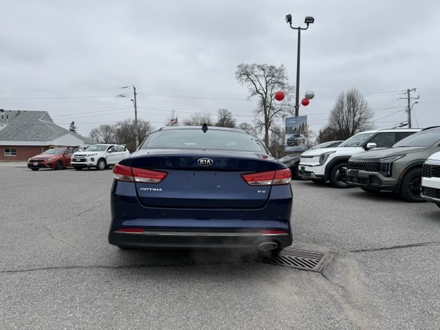 2018 Kia Optima EX ONE-OWNER | LEATHER | POWER ADJ SEATS | HEATED REAR SEATS