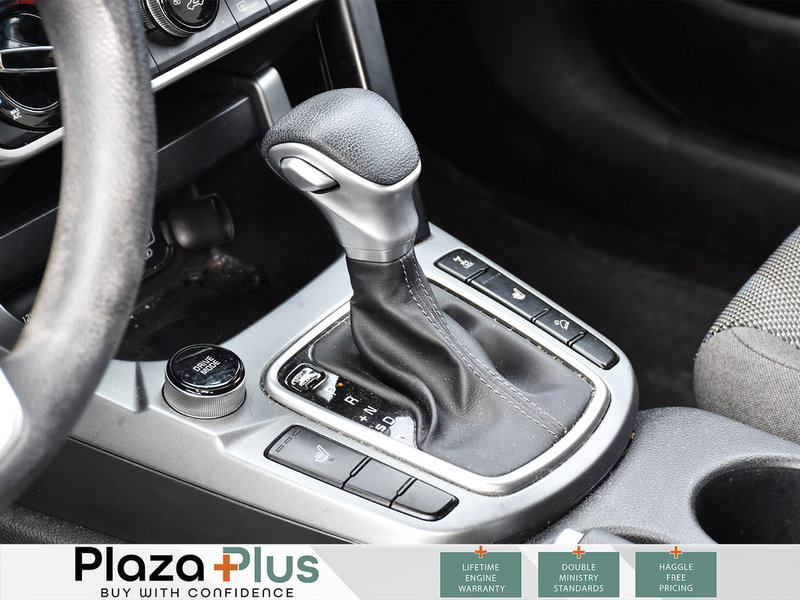 2021 Kia Seltos LX Winter AND Summer tires included | Clean CarFax report | Certified |