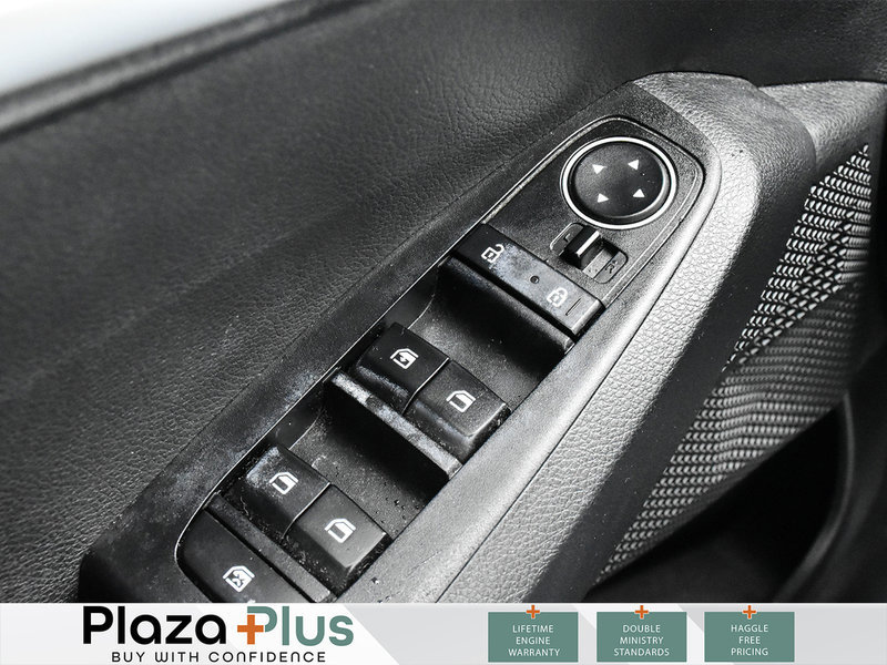 2021 Kia Seltos LX Winter AND Summer tires included | Clean CarFax report | Certified |