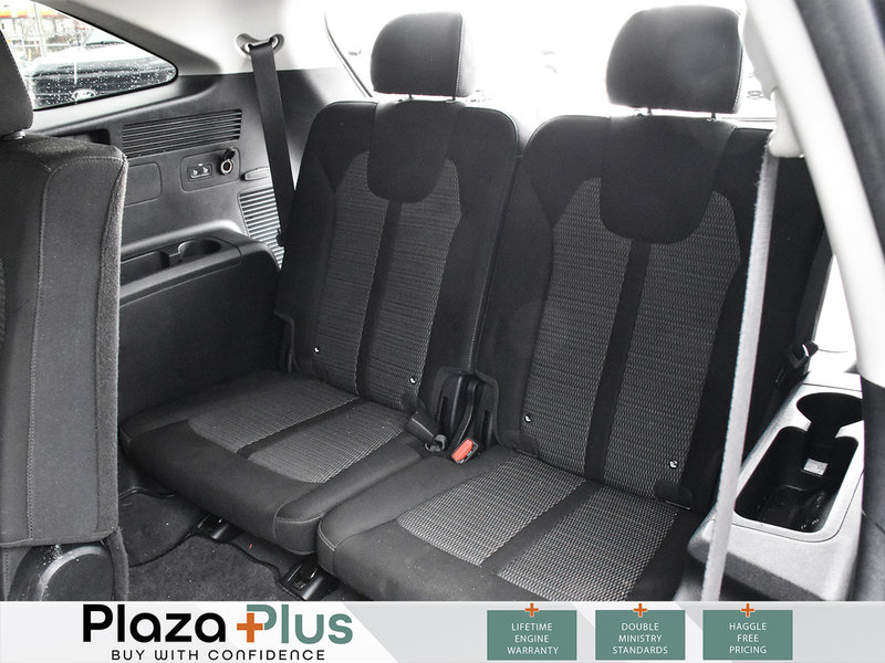 2024 Kia Sorento LX 7 SEATER, AWD, TINTED WINDOWS, BACK UP CAMERA