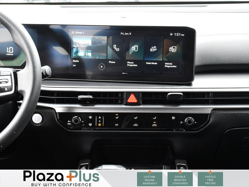 2024 Kia Sorento LX 7 SEATER, AWD, TINTED WINDOWS, BACK UP CAMERA