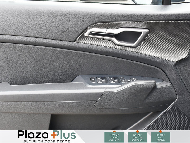 2023 Kia Sportage LX ANDROID AUTO/APPLE CARPLAY | HEATED SEATS | LANE KEEP & LANE FOLLOW ASSIST