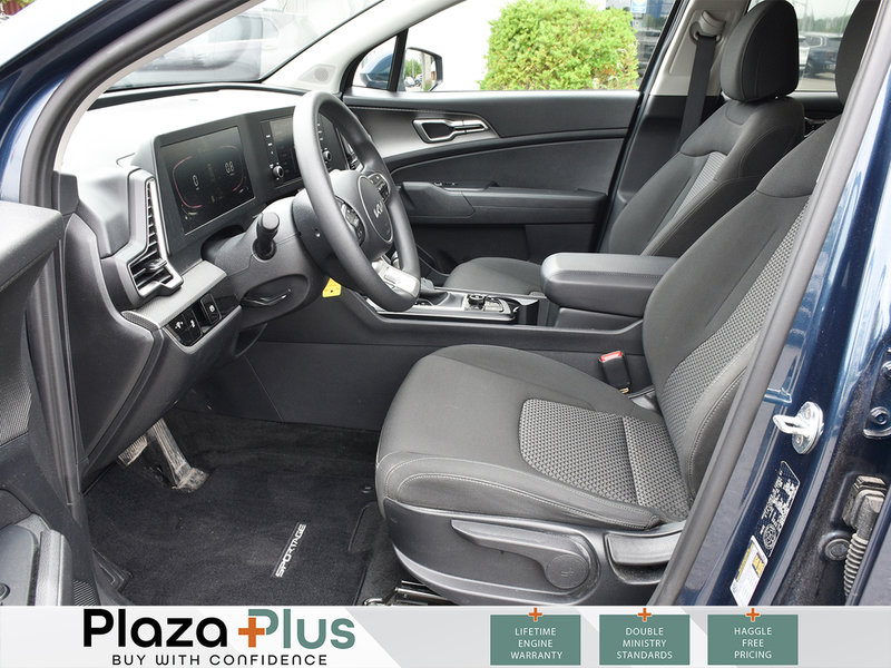 2023 Kia Sportage LX ANDROID AUTO/APPLE CARPLAY | HEATED SEATS | LANE KEEP & LANE FOLLOW ASSIST