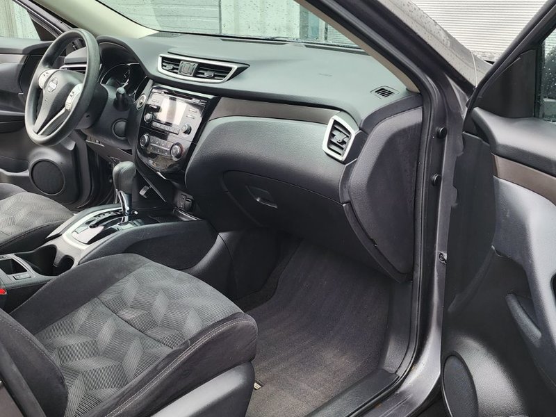 2014 Nissan Rogue S LOW KM | SUNROOF | POWER ADJUSTABLE SEAT