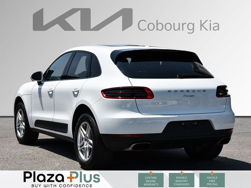2018 Porsche Macan BASE PANO SUNROOF | LEATHER | POWER TAILGATE | HEATED REAR SEATS