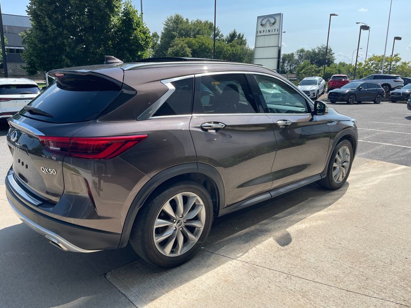 Infiniti QX50 LUXE 2019 ONE OWNER CLEAN CARFAX