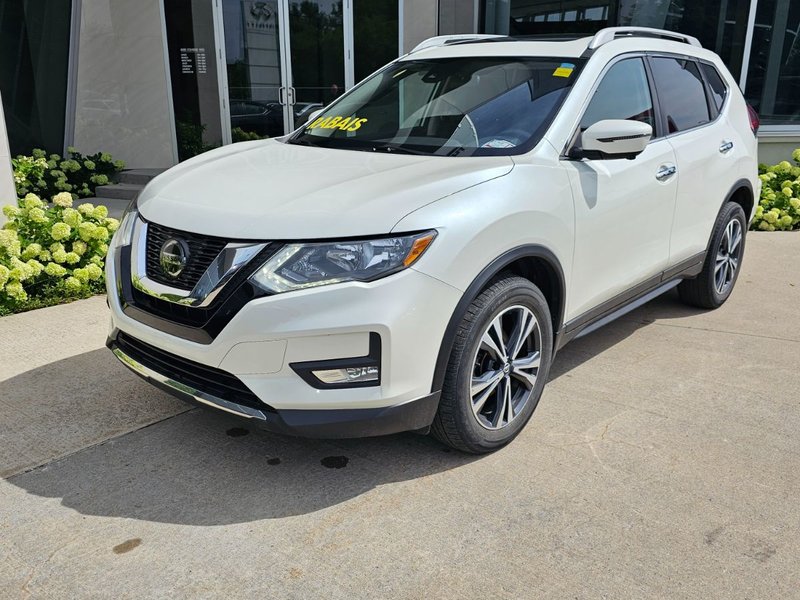 2019 Nissan Rogue SV SV trim with technology package