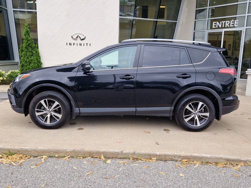 Toyota RAV4 LE 2018 CLEAN CARFAX