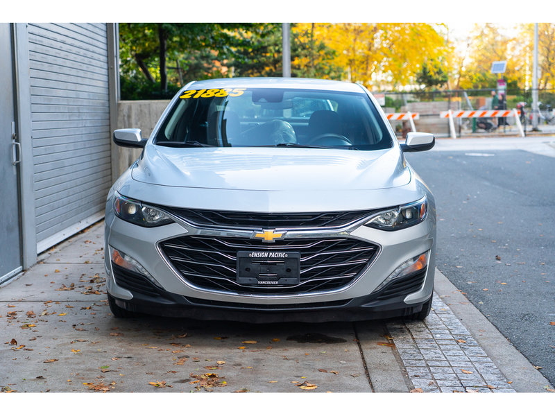 2020 Chevrolet Malibu LT Style Meets Efficiency. Drive Smart, Drive Malibu.